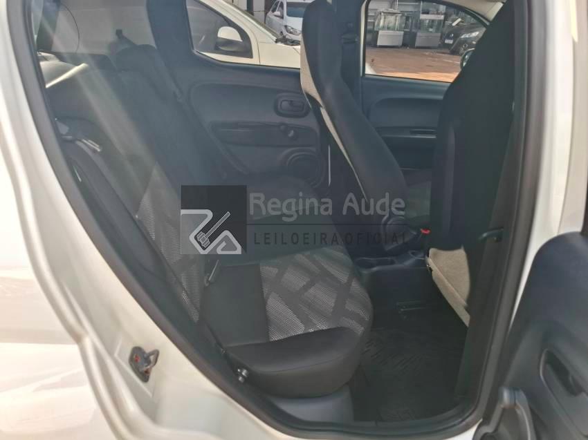 FIAT/MOBI LIKE — foto 9 de 18