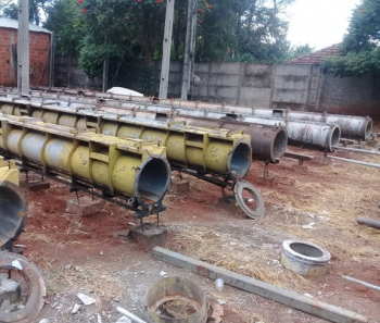 DIVERSOS POSTES CIRCULARES E MOLDES NÚCLEOS PARA POSTE CIRCULAR, NA COMARCA DE CASSILÂNDIA-MS