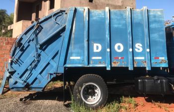 LEILÃO EXTRAJUDICIAL - COLETOR/COMPACTADOR DE LIXO